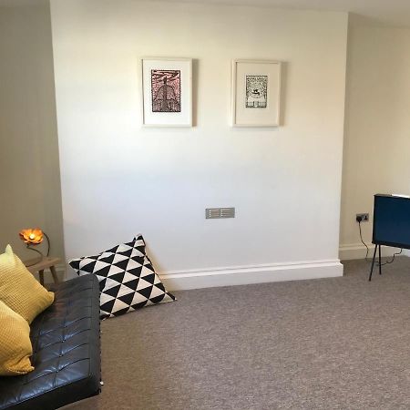 The Loft, Flat 3 Apartment Бат Екстериор снимка